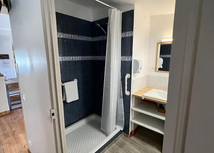 Maison En Pierres, Calme Et Authenticite Vendeenne